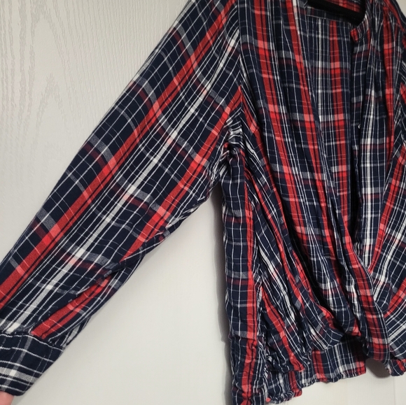 Joe Fresh Plaid faux Wrap/Twist hi-low Blouse xxl - Picture 4 of 6